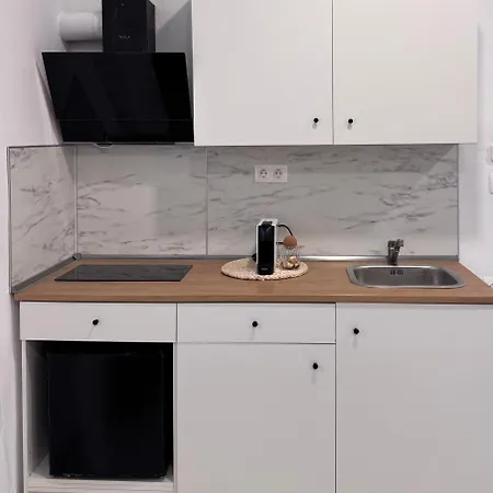 Gold Coast Luxury Apartment