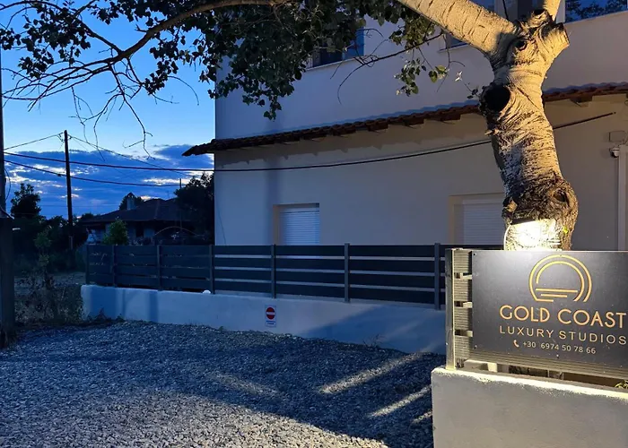 Lägenhet Gold Coast Luxury Nea Triglia